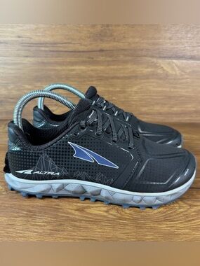 Altra Superior 4 Trail Running Shoes Women’s Size 7 Sneakers
